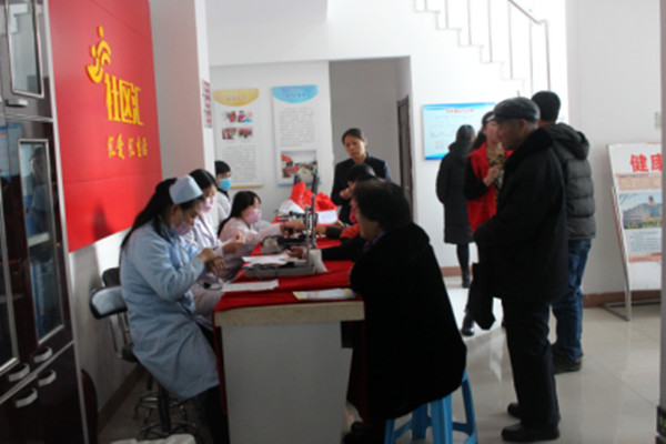 义诊现场.jpg