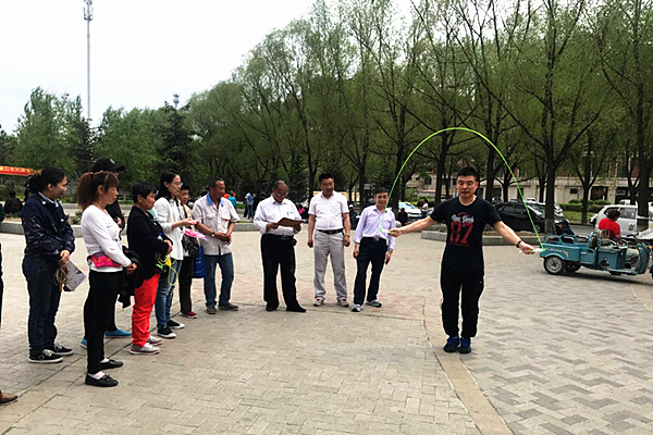 跳绳比赛_副本.jpg