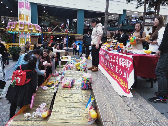 1544082606532657.jpg A1EF41E357AFD70EE682E1143DE795FD.jpg