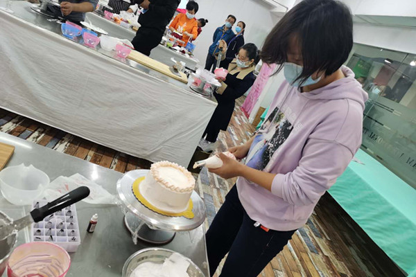 1601381279510482.jpg 比1.jpg