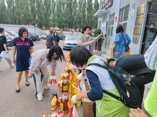 1623383951446742.jpg 慰问1.jpg