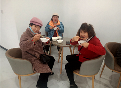 1644999486864329.png 吃元宵.png